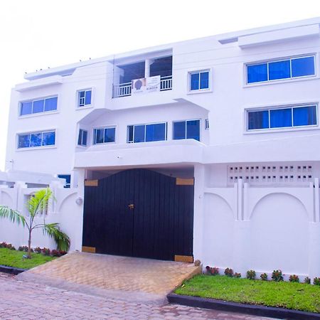 Hotel Amazone Cotonou Exterior foto