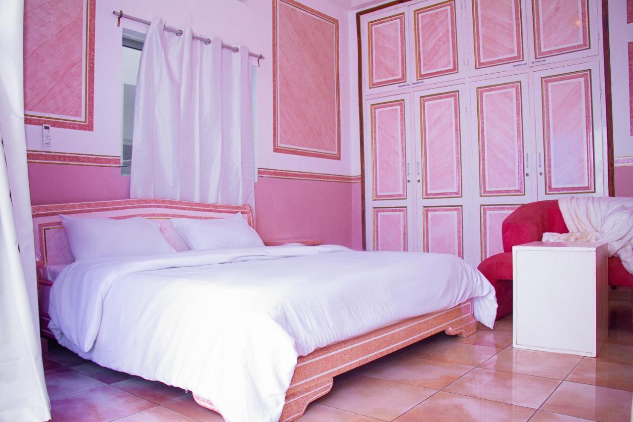 Hotel Amazone Cotonou Exterior foto