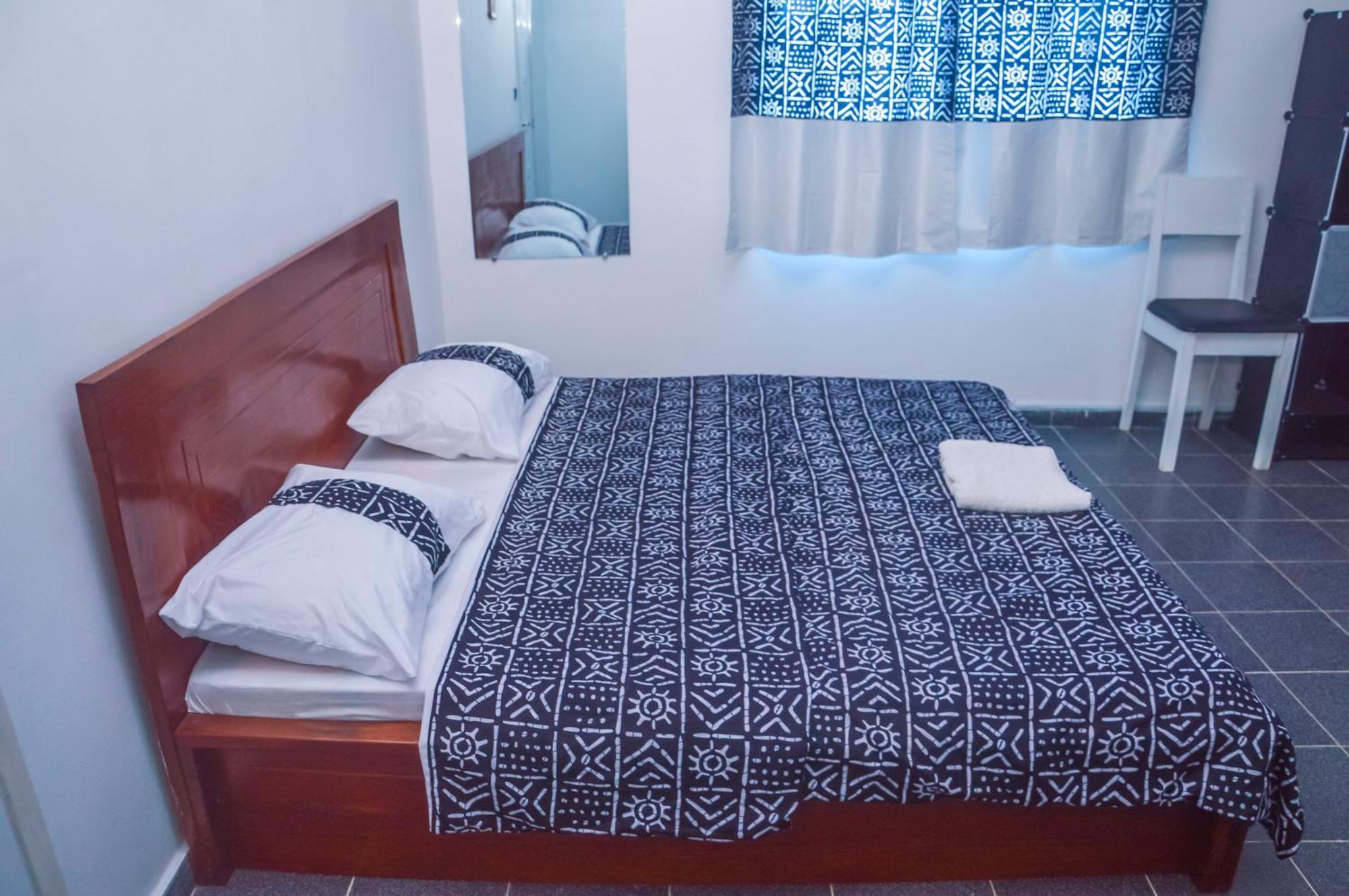 Hotel Amazone Cotonou Exterior foto