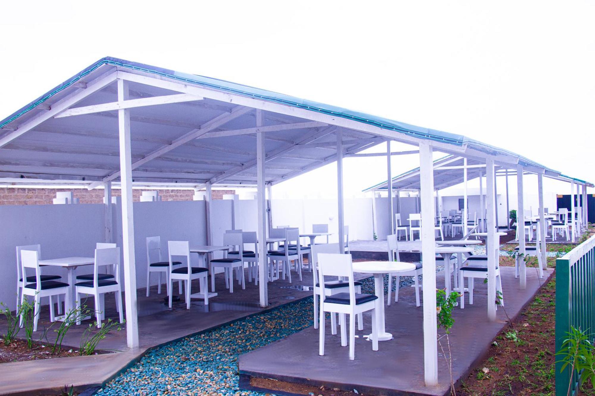 Hotel Amazone Cotonou Exterior foto